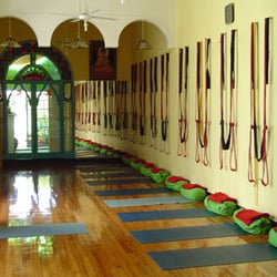 Ananda Yoga