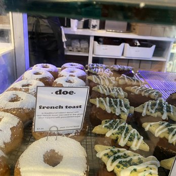 Doe Donuts - French Toast? Sacrebleu! - Donuts Near Me - Portland, Oregon