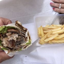 Délice Kebab - Donor kebab with frites.