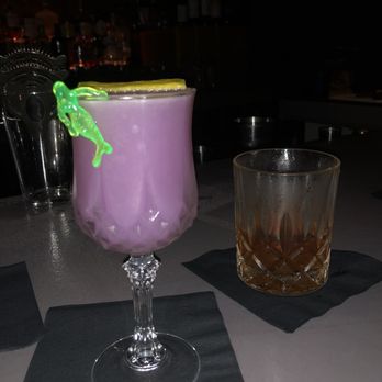 The Rendition Room - Cocktail - Cocktail Bars Near Me - Los Angeles, California