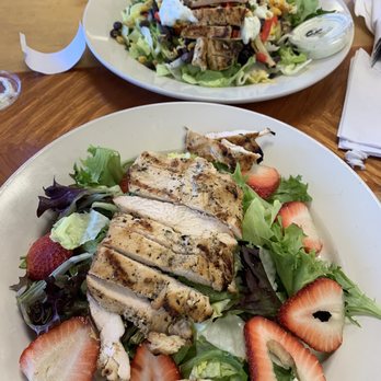 Eddie's Grill - strawberry salad - Salad Near Me - Yuma, Arizona