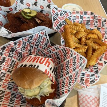 Howlin' Ray's - Southern Near Me - Pasadena, California