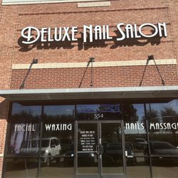Deluxe Nail Salon - Store on Custer and 121 in McKinney Texas