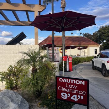 In-N-Out Burger - Fast Food Near Me - Whittier, California In-N-Out Burger - Fast Food Near Me - Whittier, California