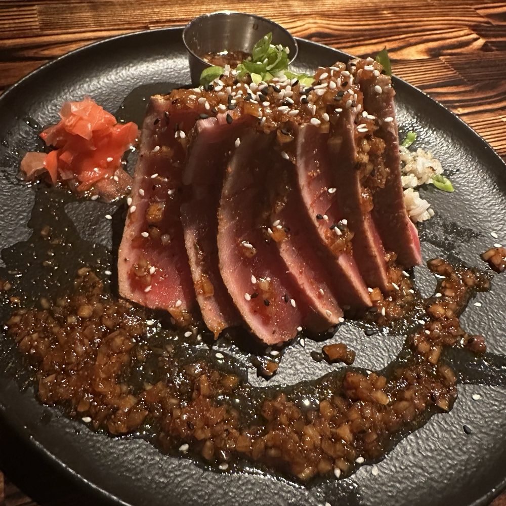 Drift Distillery - Seared Ahi Tuna - Distilleries Near Me - San Clemente, California Drift Distillery - Seared Ahi Tuna - Distilleries Near Me - San Clemente, California