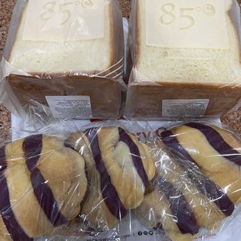 85°C Bakery Cafe-Arrowhead Ranch - Milk Toast and Ube Buns - Bakeries Near Me - Glendale, Arizona