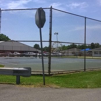 Williamsport Town Park - tennis - Parks Near Me - Williamsport, Indiana