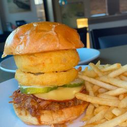 Savin Bar & Kitchen - Pulled Pork Sandwich
