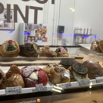 Bittersweet - Christmas cookies - Desserts Near Me - Houston, Texas