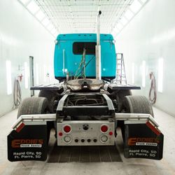 J & J Truck & Auto Body