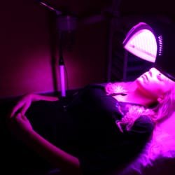 Medical Spa Club - Light Therapy.