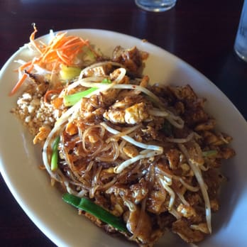 Royal Siam - Lunch pad Thai special! Huge portion! - Thai Near Me - Stockton, California Royal Siam - Lunch pad Thai special! Huge portion! - Thai Near Me - Stockton, California