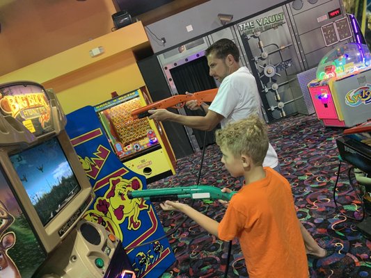 EASY STREET FAMILY FUN CENTER Updated February 2026 21 Photos 30