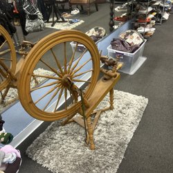 Jahdiel Antique Store - If you see this would be an excellent machine for you to take home