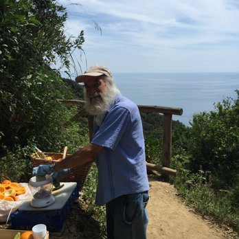 Educated Wanderer - Angelo in Cinque Terre - Travel Services Near Me - Allentown, Pennsylvania