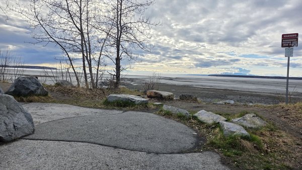Tony Knowles Coastal Trail by null