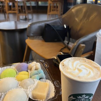 Starbucks - Hot Mocha and Two Ladies Kitchen pairing was FIYAH! Thanks for the treats, bestie Kyra :) - Coffee & Tea Near Me - Hilo, Hawaii Starbucks - Hot Mocha and Two Ladies Kitchen pairing was FIYAH! Thanks for the treats, bestie Kyra :) - Coffee & Tea Near Me - Hilo, Hawaii