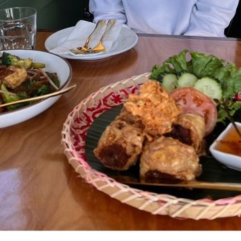 Oraan Thai Eatery - Pad Kemao & Hoi Jor - Thai Near Me - San Francisco, California Oraan Thai Eatery - Pad Kemao & Hoi Jor - Thai Near Me - San Francisco, California