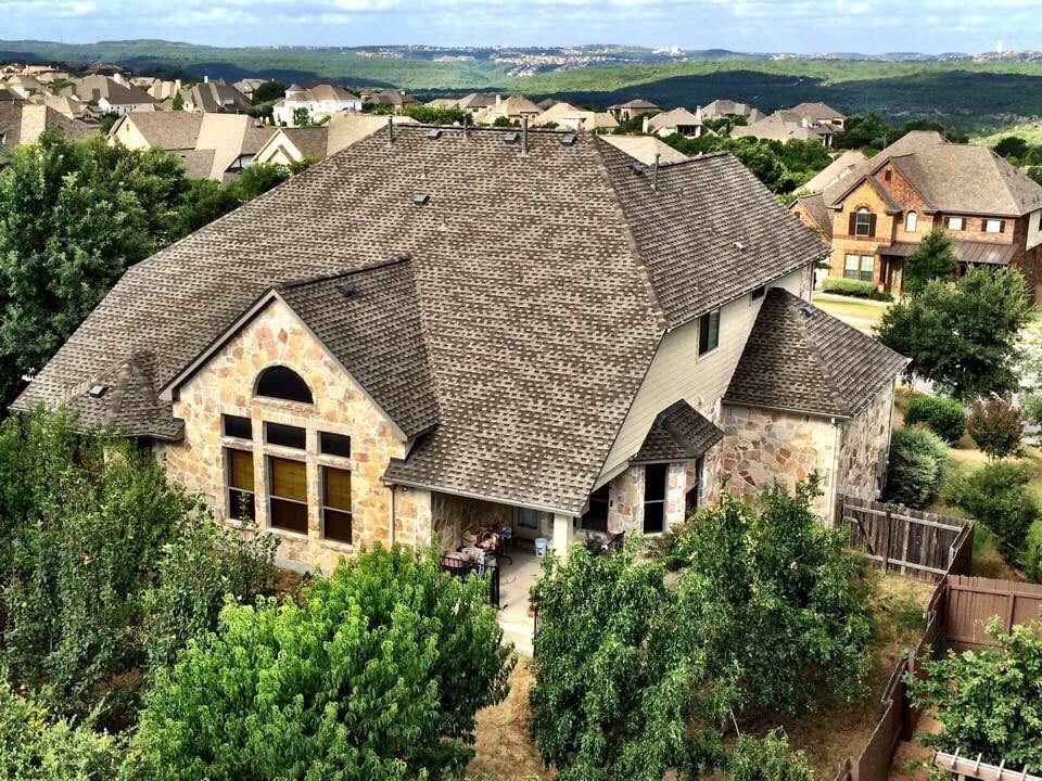 Slide of Highland Lakes Roofing