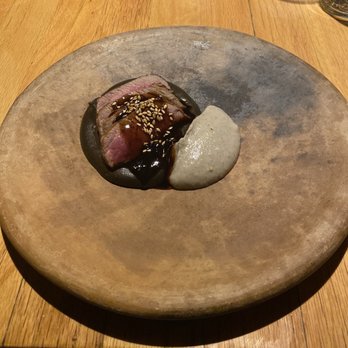 Criollo - Rib eye with weird ass gray puréed cauliflower. - Mexican Near Me - Oaxaca, OAX Criollo - Rib eye with weird ass gray puréed cauliflower. - Mexican Near Me - Oaxaca, OAX