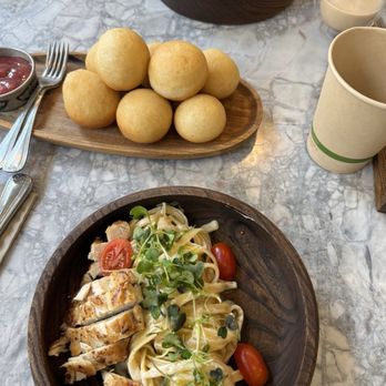 TARY Coffee - Fettuccini pasta with chicken - Coffee & Tea Near Me - Chicago, Illinois TARY Coffee - Fettuccini pasta with chicken - Coffee & Tea Near Me - Chicago, Illinois
