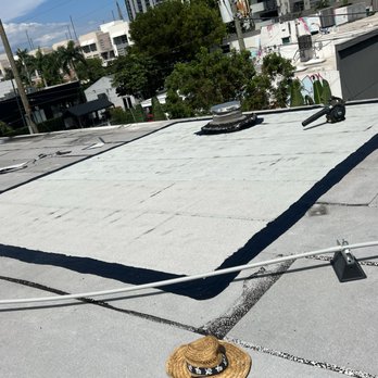 Swift Roofing Contractor - Commercial flat roof repairs - Roofing Near Me - Miami, Florida Swift Roofing Contractor - Commercial flat roof repairs - Roofing Near Me - Miami, Florida