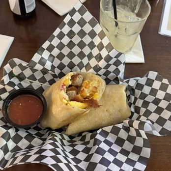 D'Arcys Tartan Room - Don's Breakfast Burrito - Dive Bars Near Me - Garden Grove, California D'Arcys Tartan Room - Don's Breakfast Burrito - Dive Bars Near Me - Garden Grove, California