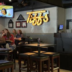 Tiffany Sports Lounge