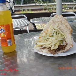 Ali Baba Grill - So sieht mein Döner aus :)