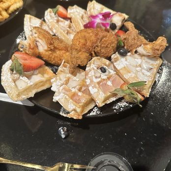 Chubby Chicks Cafe - Breakfast & Brunch Near Me - Philadelphia, Pennsylvania