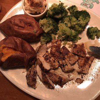 Outback Steakhouse - Grilled Chicken on the Barbie - Steakhouses Near Me - Henderson, Nevada
