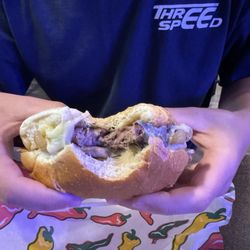 Island Pizza - Burger