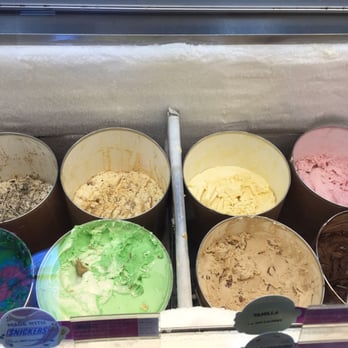 Baskin-Robbins - Ice Cream & Frozen Yogurt Near Me - Rosemead, California Baskin-Robbins - Ice Cream & Frozen Yogurt Near Me - Rosemead, California