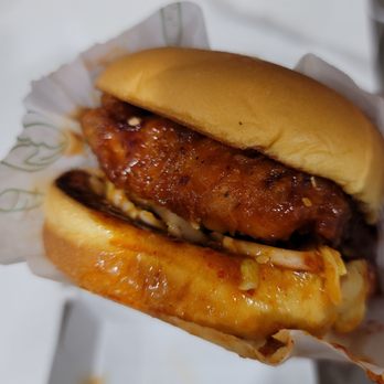 Shake Shack - Korean Fried chicken with Kimchi slaw and super nice soft bun - Burgers Near Me - San Diego, California Shake Shack - Korean Fried chicken with Kimchi slaw and super nice soft bun - Burgers Near Me - San Diego, California