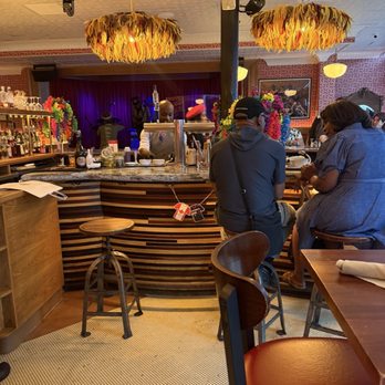 Red Rooster Harlem - Atmosphere is nice - American Near Me - New York, New York Red Rooster Harlem - Atmosphere is nice - American Near Me - New York, New York
