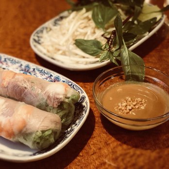 LeQuy - Traditional spring roll, a little expensive in size. - Vietnamese Near Me - Campbell, California LeQuy - Traditional spring roll, a little expensive in size. - Vietnamese Near Me - Campbell, California