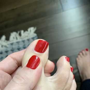 Polished - Uneven gel polish - Nail Salons Near Me - Marina, California