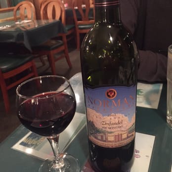 Tognazzini's Dockside - Seafood Near Me - Morro Bay, California