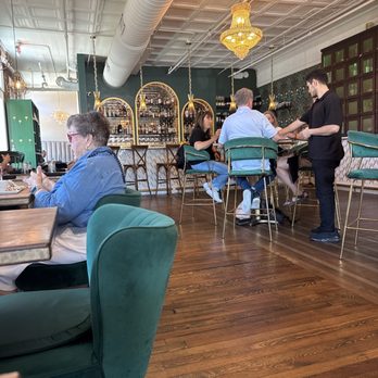 Marietta Proper - Wine Bars Near Me - Marietta, Georgia