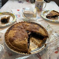 Griffin Garden Market - Blueberry pie! So good especially where the berries juices caramelized the crust