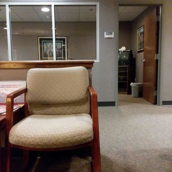 Mercy Clinic Eye Specialists - Waiting area. - Optometrists Near Me - Springfield, Missouri Mercy Clinic Eye Specialists - Waiting area. - Optometrists Near Me - Springfield, Missouri