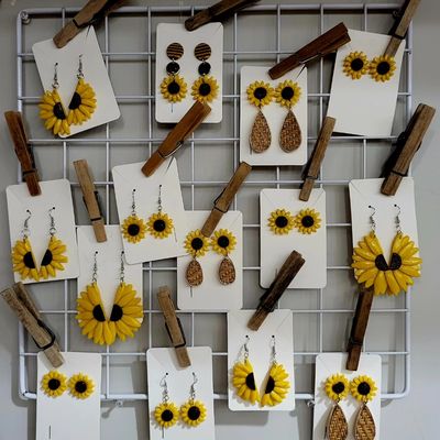 Nikirayven's Niche Handmade