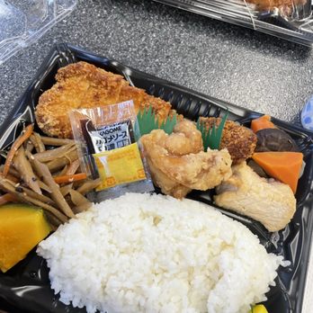 J-Shop - International Grocery Near Me - Honolulu, Hawaii