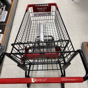 TJ Maxx - Shopping Cart - Women's Clothing Near Me - Castro Valley, California TJ Maxx - Shopping Cart - Women's Clothing Near Me - Castro Valley, California