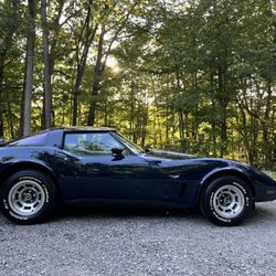 Dr Shine Detailing Services - 1979 Corvette Stingray