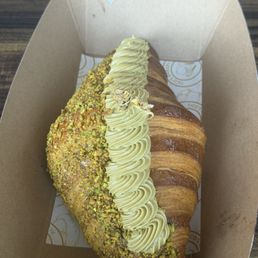 Pistachio Croissant