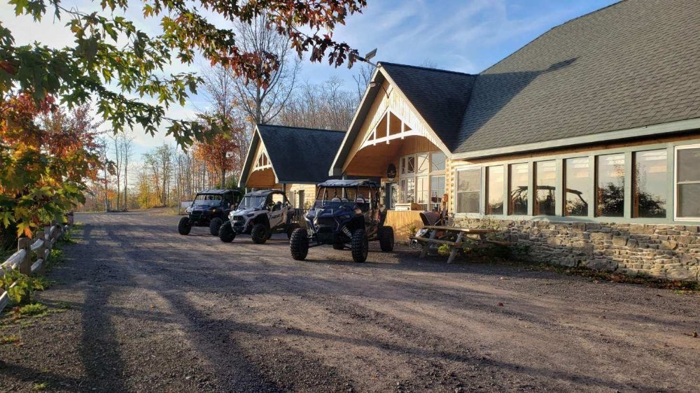 WILDLIFE REFUGE CABINS 101 Wildlife Ln, South Range, Michigan