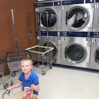 Cedar Glen Laundromat - The Boss ): - Laundromat Near Me - Cedar Glen, California Cedar Glen Laundromat - The Boss ): - Laundromat Near Me - Cedar Glen, California