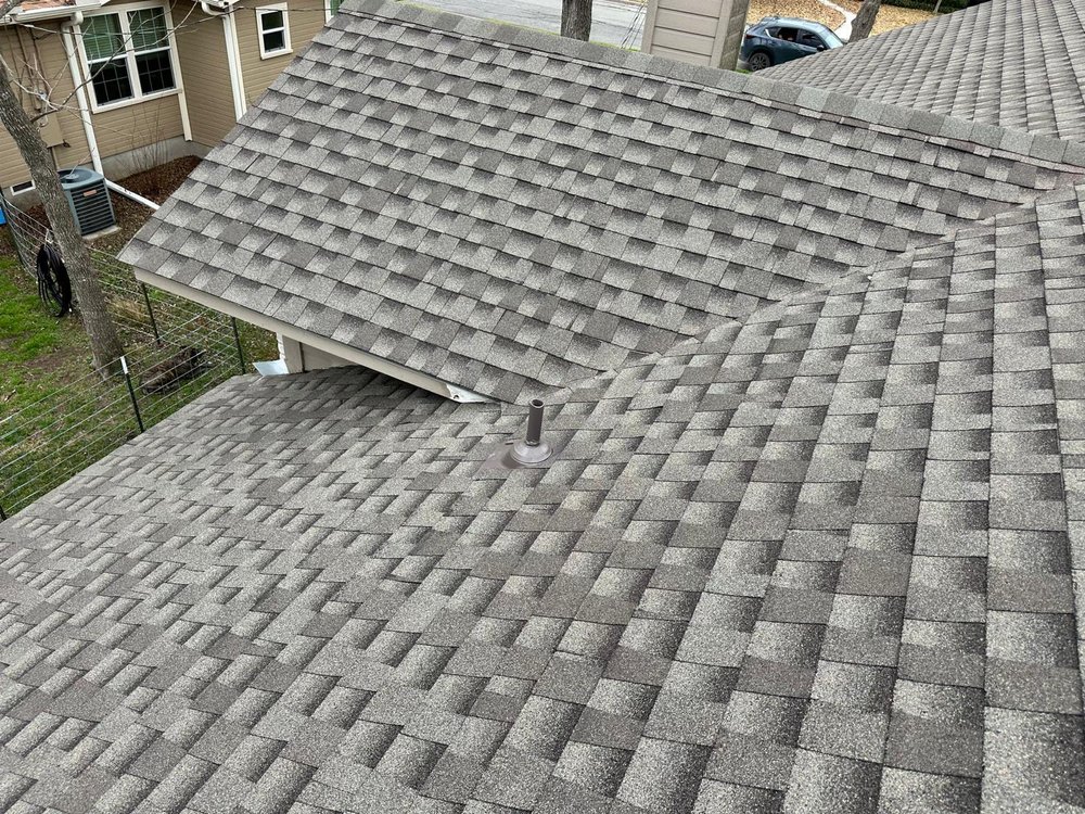 Slide of Salvador Roofing Service