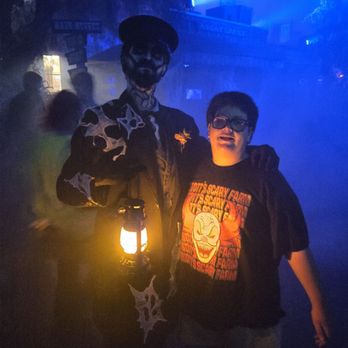 Knott's Scary Farm - Amusement Parks Near Me - Buena Park, California Knott's Scary Farm - Amusement Parks Near Me - Buena Park, California